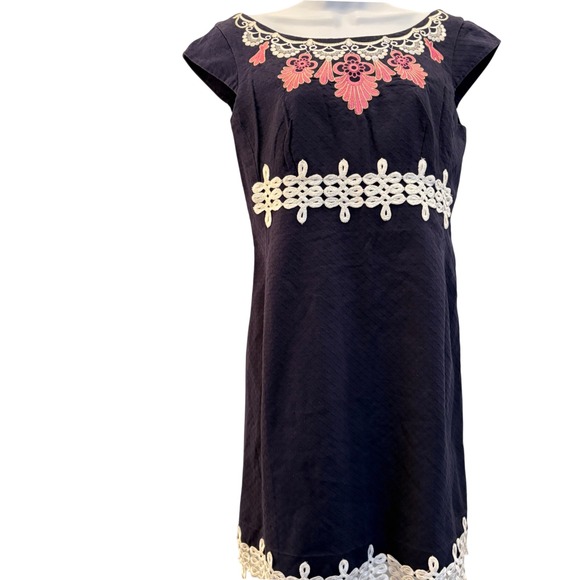 Lilly Pulitzer Dresses & Skirts - Lilly Pulitzer Navy Blue Embroidered Cotton Shift Dress Size 6 28058 Pink White